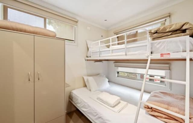 Deluxe 3 Bedroom Duplex Cabin