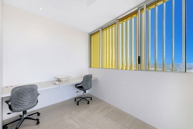 Four Bedroom Ocean View Apartment