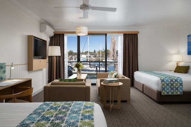 Water View Suite