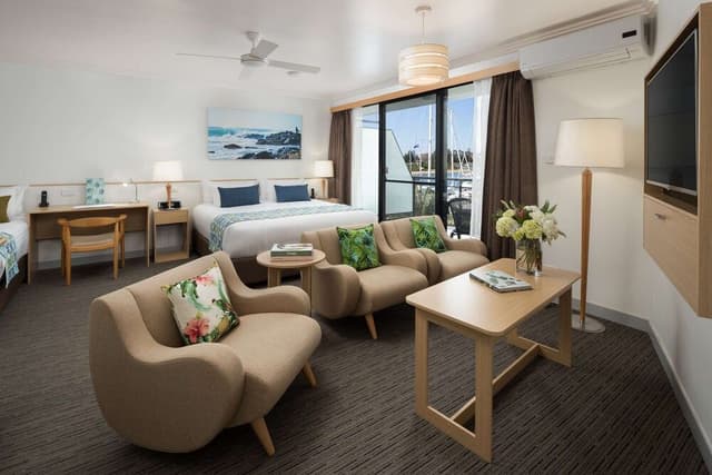 Water View Suite