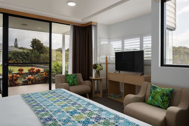 Garden View King Room