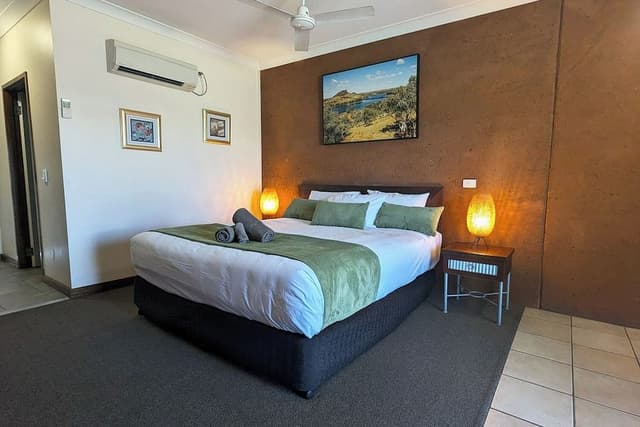 Standard Executive Room