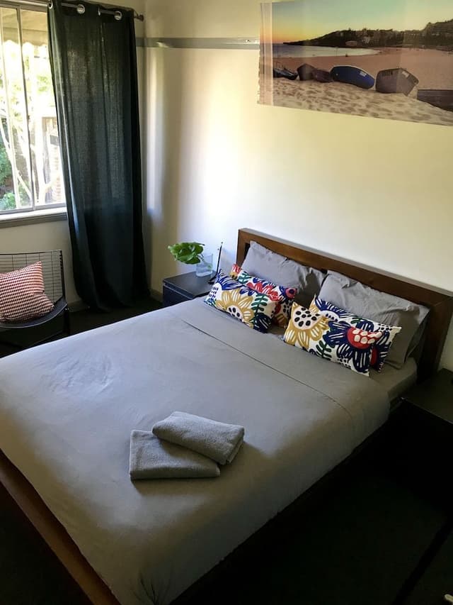 Double Bed Private Room (Shared Bathroom)