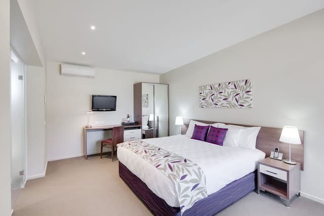 Executive King Room