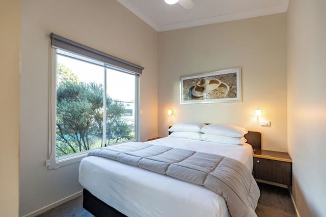 Waterview Villa