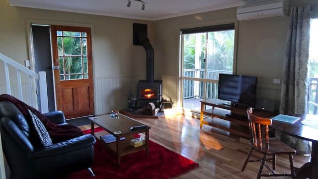 Love Cottage