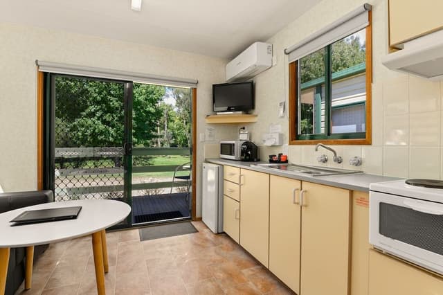 Riverfront Cabin