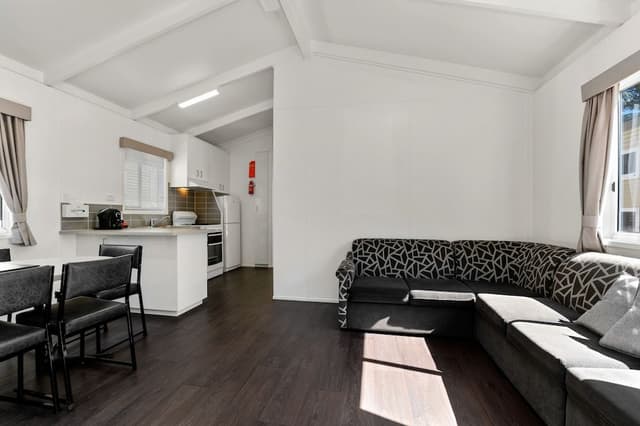 Riverfront Villa 3 bedroom (Tribunk)