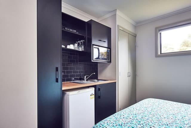 Studio Cabin