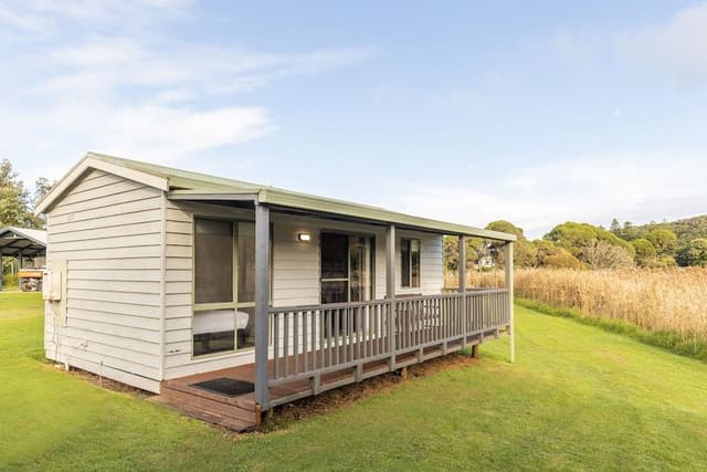 Creekside Cabin