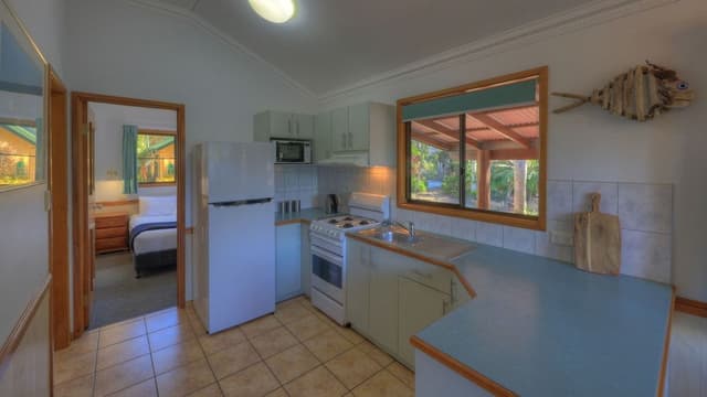 Deluxe Villa, Jetted Tub