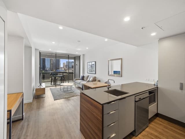 2 Bedroom Deluxe Apartment