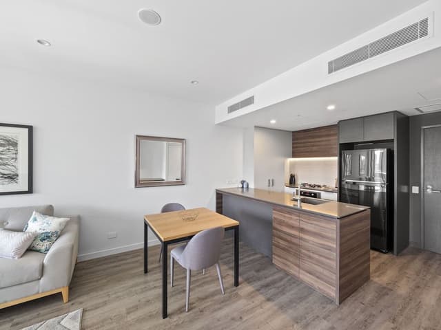 1 Bedroom Deluxe Apartment