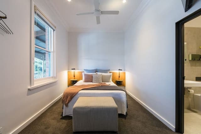 Studio Balcony Room