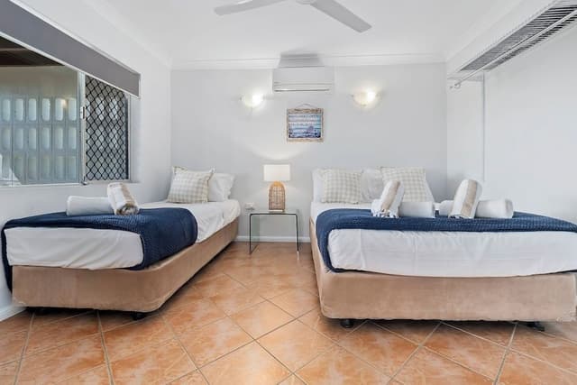 4 Bedroom Beach House