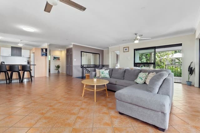 4 Bedroom Beach House