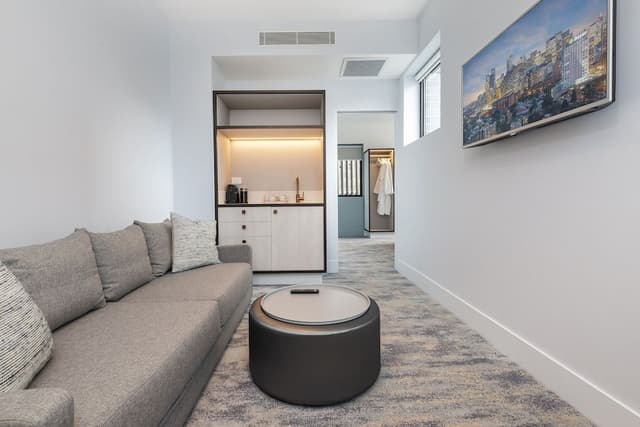 Penthouse Suite
