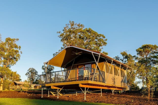 Family Pavillion with Free Parking