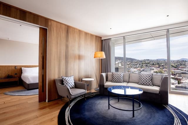 Suite, 1 Bedroom, Club Lounge Access, Harbor View