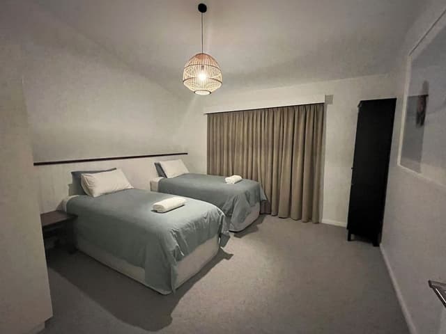 Luxury Apartment, 2 Bedrooms, Mountain View
