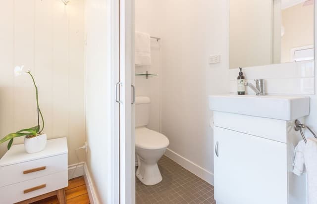 Double Room, 1 Double Bed