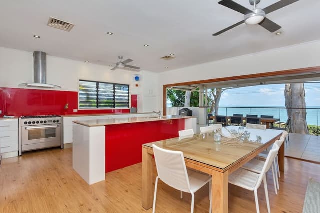 4 Bedroom Beach House
