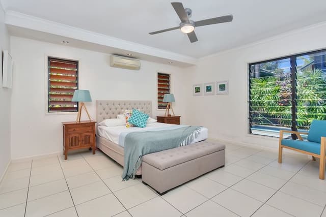 4 Bedroom Beach House