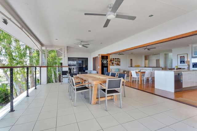 4 Bedroom Beach House