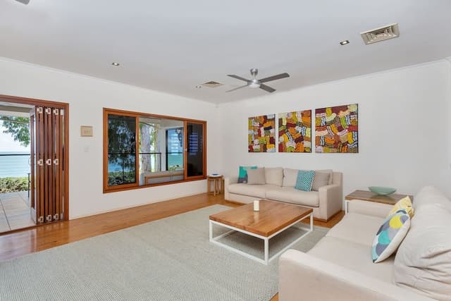 4 Bedroom Beach House