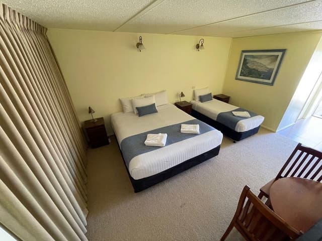 Economy Twin Room