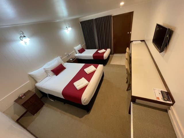 Economy Twin Room