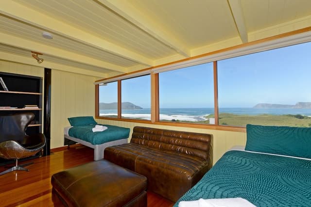 Panoramic House, 3 Bedrooms, Ocean View, Beachfront