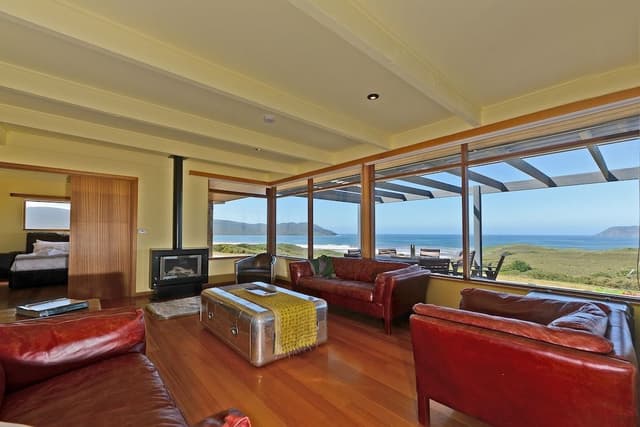 Panoramic House, 3 Bedrooms, Ocean View, Beachfront