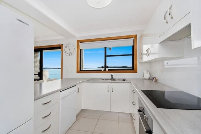 House, 2 Bedrooms