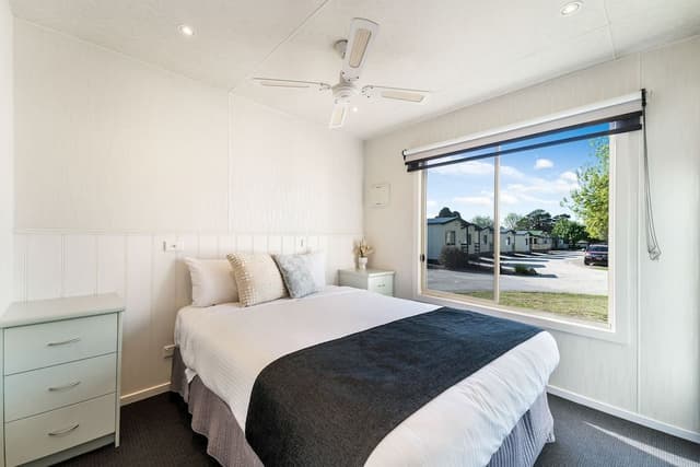 Bronze 2 Bedroom (6 Berth)