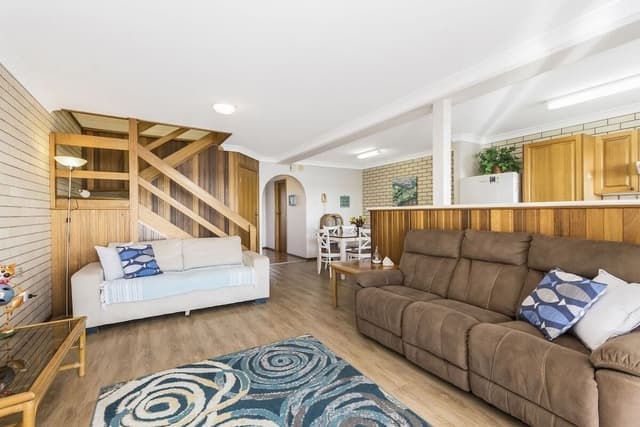 House, 2 Bedrooms