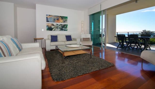 3 Bedroom Beachfront