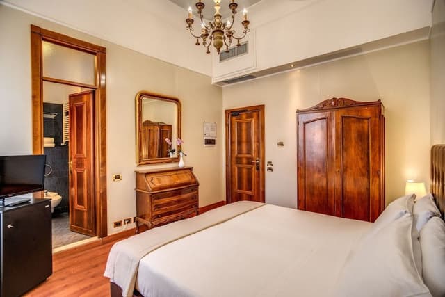 Classic Double or Twin Room