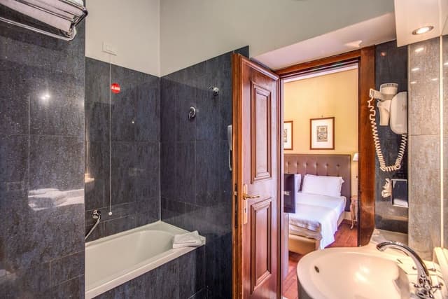 Basic Double Room