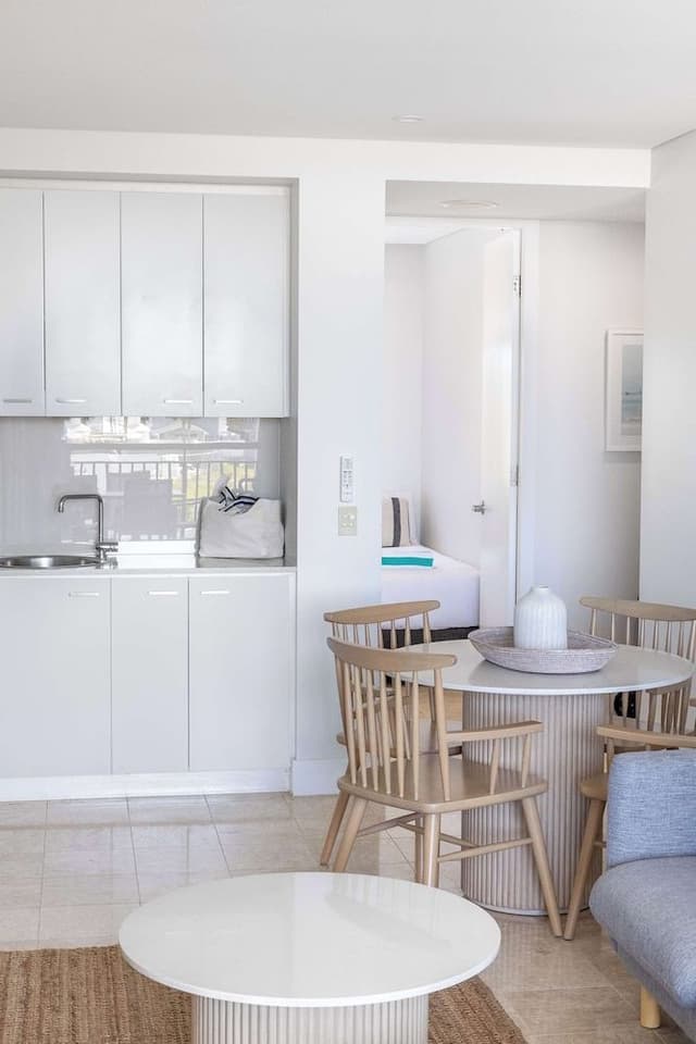 2 Bedroom
