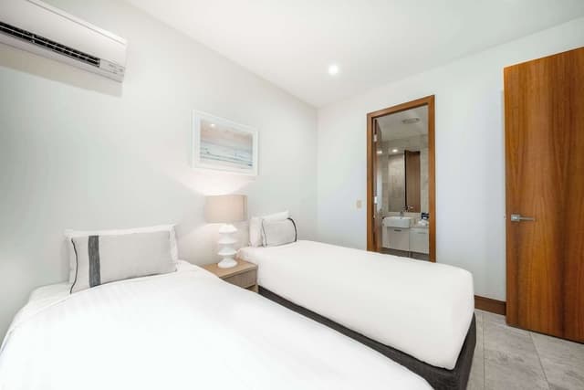1 Bedroom Family