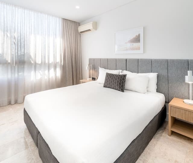 2 Bedroom