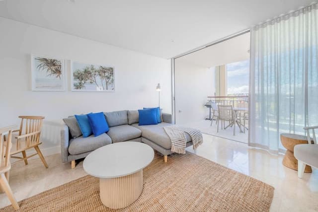 2 Bedroom