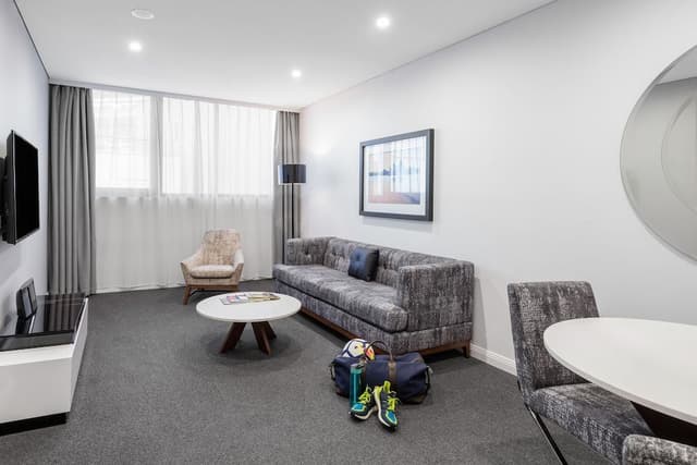 1 Bedroom Balcony Suite