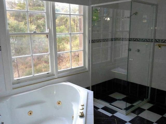 House, 2 Bedrooms, Valley View
