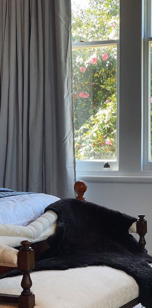 Standard Room, 1 Queen Bed (Giffen Room)