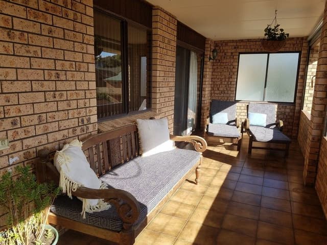 Family House, 3 Bedrooms, Sea View
