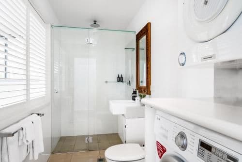 One-Bedroom Studio