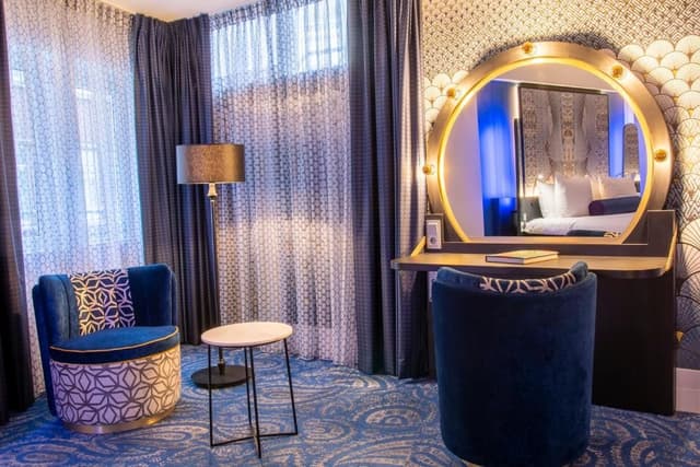 Executive Room