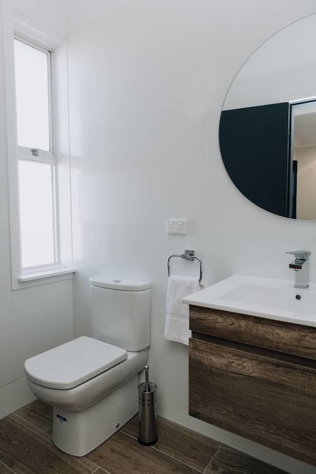 Single Ensuite Room